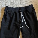 FIGS  Zamora Jogger Scrub Pants Size 3XL in Black Plus Size Photo 4