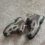 Columbia Lace Up Hiking Boots Women's Size 6 Sturdy Outdoors Shades of Brown Photo 6