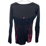 ASICS running long sleeve athletic top with shimmering geo print size S Photo 1