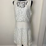 Gabby Skye #112  cream sleeveless dress NWT Photo 1