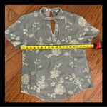 Gimmicks by BKE Gimmicks Oriental Style green embroidery shortsleeved blouse -Size XS Photo 7