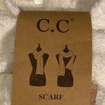 C.C. Fluffy Scarf - #53 Photo 3
