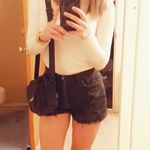 American Eagle “Mom Shorts” Photo 1