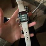 Apple  Watch Series 6 40mm GPS Photo 0