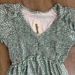 Green Patterned Dress Photo 1
