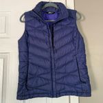 The North Face  Purple Puffer Vest jacket 550 Photo 1