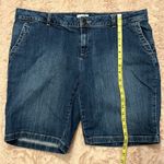 Liz Claiborne Jean shorts size 18 classic fit Photo 4