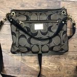 Coach  Vintage  poppy crossbody, signature monogram Photo 1