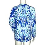 Lilly Pulitzer Shirt Women Small Blue White Abstract Print Elsa Blouse Preppy Photo 2