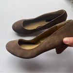 BDG suede solid chunky sole pumps brown taupe Size 7 Photo 2