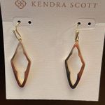 Kendra Scott NWT Gold Eloganted Hoop Photo 1