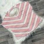 Kirra PACSUN Open Back T-Shirt Photo 2