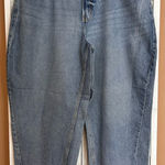 Old Navy  Womens Size 16 jeans Super High Rise Nessa Clean Tapered Leg loose fit Photo 0