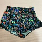 Lululemon Hotty Hot Short High-Rise 2.5” Photo 0