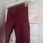 Cato slimming leggings Elderberry Wine size small high waist stretchy comfy. Photo 4