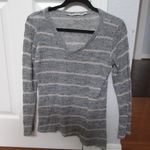 Gibson  v-neck angled hem sweater - Sz Sm Photo 8