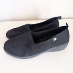 Tommy Bahama NEW WOMEN'S SUNSET BLACK KNIT SLIP-ON SHOES 9.5 Photo 1