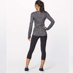 Lululemon  Extra Mile Long Sleeve Shirt Photo 1