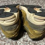 New Balance 2002R (High Desert/Dark Moss) Photo 4