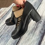 Nine West Vintage 90’s Unique Cut-Out Design Black Leather Women's Heels Photo 2