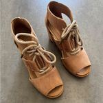 Sorel Joanie Leather Wedge Sandal Photo 3