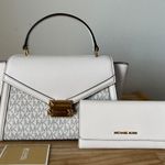 Michael Kors Purse Set Photo 0