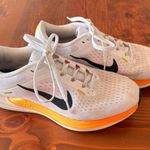 Nike  Air Zoom Winflo 10 'White Citron Pulse' Photo 1