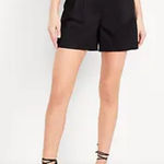 Old Navy Women's High Waisted Trouser Shorts Black medium Photo 0