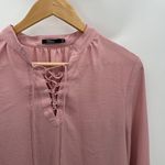 Silver Jeans  Co Top Women MEDIUM Pink Long Sleeve Button Snap Lace-Up Blouse Photo 4
