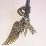Brass Tone HUGE Boho Wing & Heart Pendant Leather Cord Adjustable Necklace Photo 0