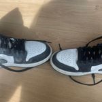 Jordan Nike 1s Photo 3