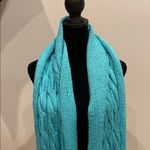 Warm cable knit Turquoise Knit Scarf like new Blue Photo 2