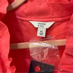 Crown & Ivy NWT  ruffle neck coral palm tree blouse size XL Photo 2