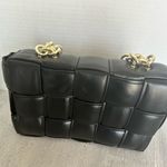 Sexy Faux Leather Puffer purse with Gold chain Black Photo 3
