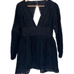 VICI  Black‎ Long Sleeve V-Neck Open Back Dress Photo 0