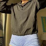 Athletic Cropped Pullover Black Photo 3