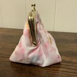 Sanrio Rare  2019 Hello Kitty Soft Fabric Kisslock Cosmetic Pouch Bag Coin Purse Photo 1