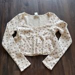 Kirious  Top Crop Photo 0