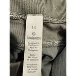 Lululemon  dance studio Capri Pants Green Size 14 Women's Athletic Yoga Photo 4