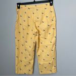 Duck head  Yellow‎ Capris with Blue Accents Photo 4