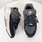 Adidas  Retropy F90 Lace Up Sneaker in Dark Grey Photo 12