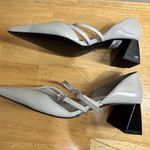 Schutz Mid Rue Gray Leather Mid Block Heel Pointed Toe Double Straps (Read) 7.5 Photo 3