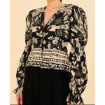 Farm Rio Brand New  Women's Size XS Black Graphic Floral Popover Blouse Top Photo 9