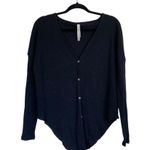 Aritzia The Group Babaton Taurus Button Front Waffle Top Black Size XS Thermal Photo 1