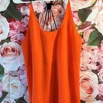 Lulumari Size small  top Photo 8