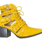 Cape Robbin  Faux Yellow Leather Studded Caged Ankle Boots Womens 6 Heels Moto Photo 0