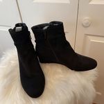 Impo  black boots size 7M only worn a couple of times Photo 0