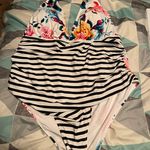 Cupshe One Piece Swim Suit Photo 0