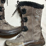 The North Face  Women Size 8 Primaloft 200 Gram Insulation Brown Suede Fur Boots Photo 0