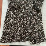 Lulu’s black 3/4 length sleeve pink floral wrap dress with ruffles size Medium‎ Photo 9